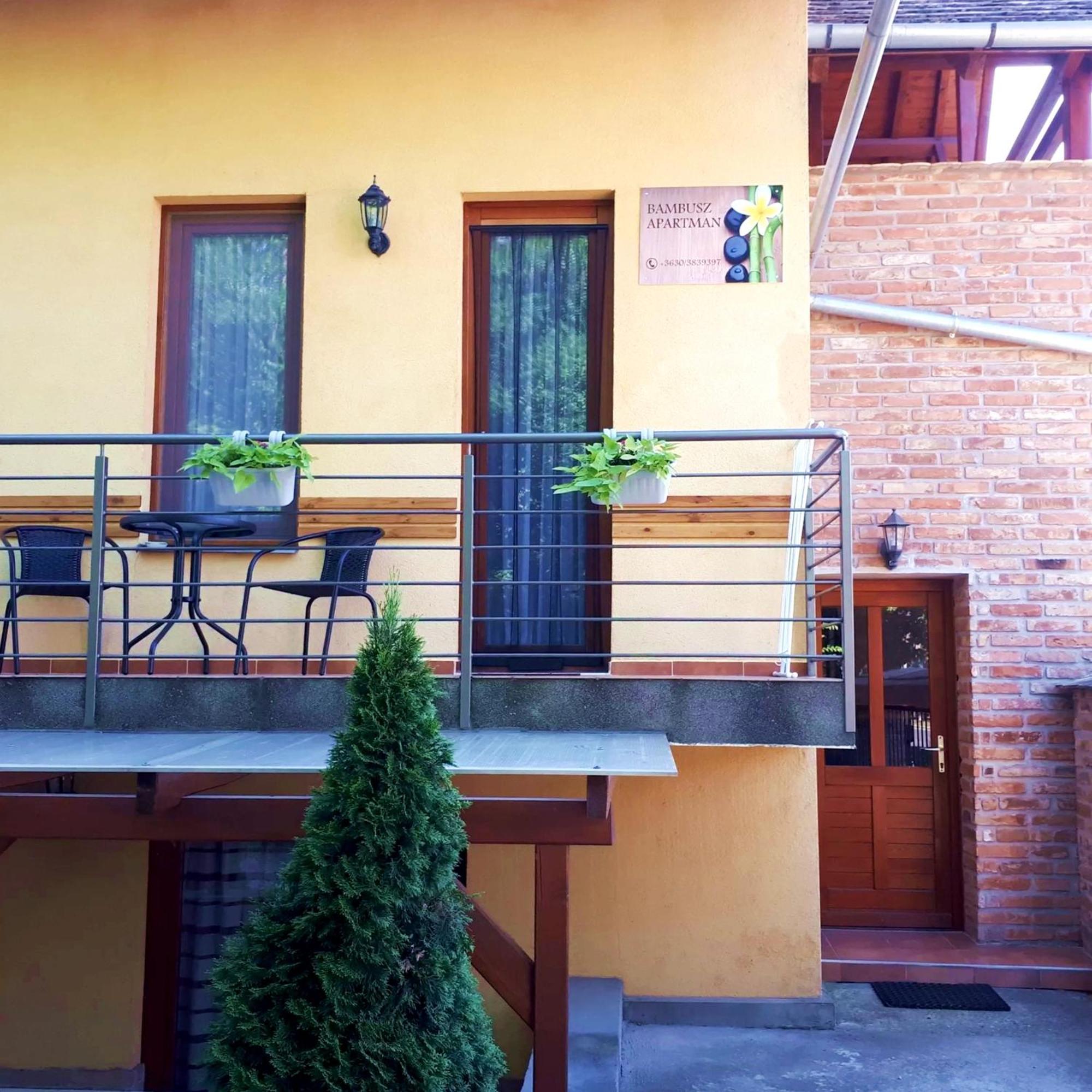 Bambusz Apartman Gyula Exterior photo